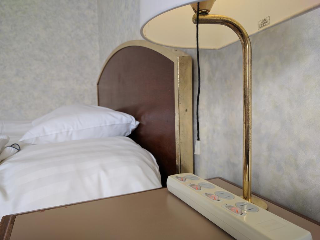Hotel Harbour Yokosuka Bagian luar foto