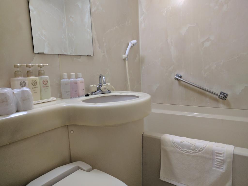 Hotel Harbour Yokosuka Bagian luar foto