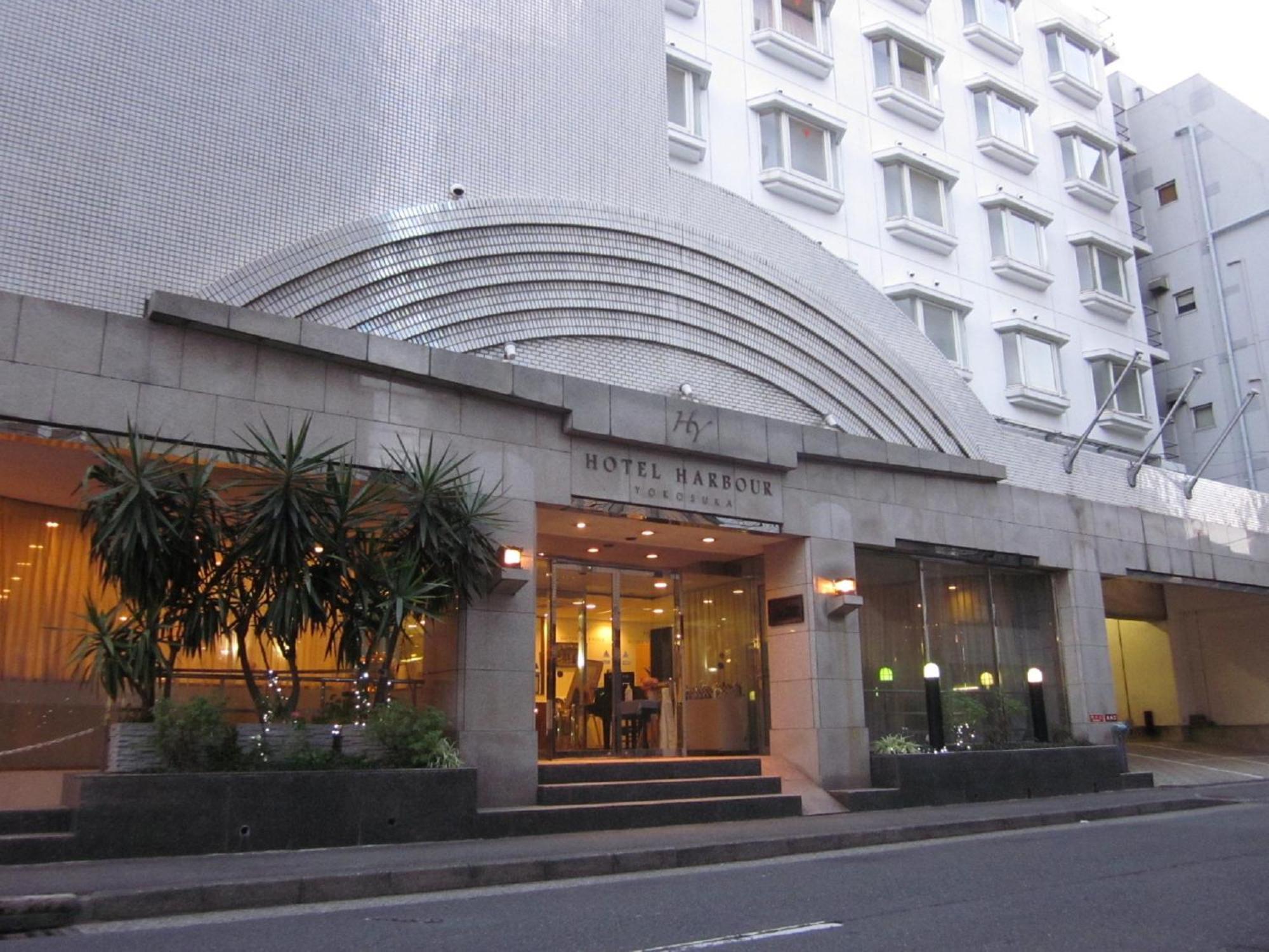 Hotel Harbour Yokosuka Bagian luar foto