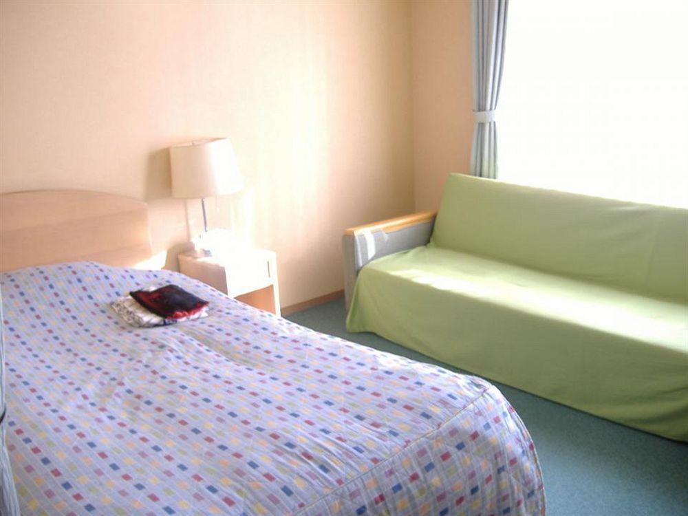 Hotel Harbour Yokosuka Bagian luar foto