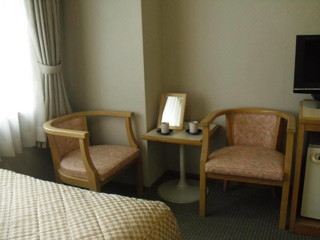 Hotel Harbour Yokosuka Bagian luar foto